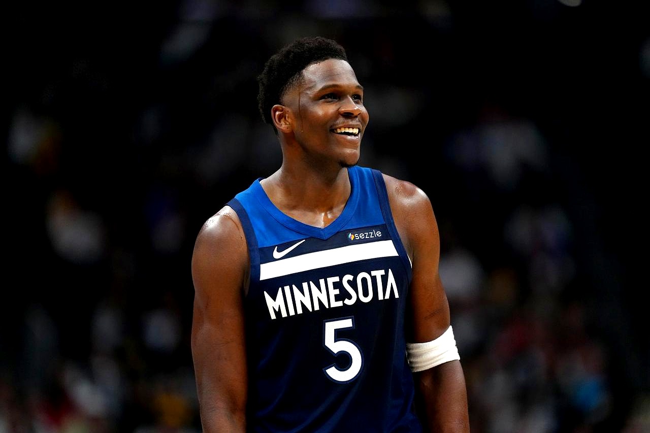 DBGame-森林狼险胜国王，终结两连败