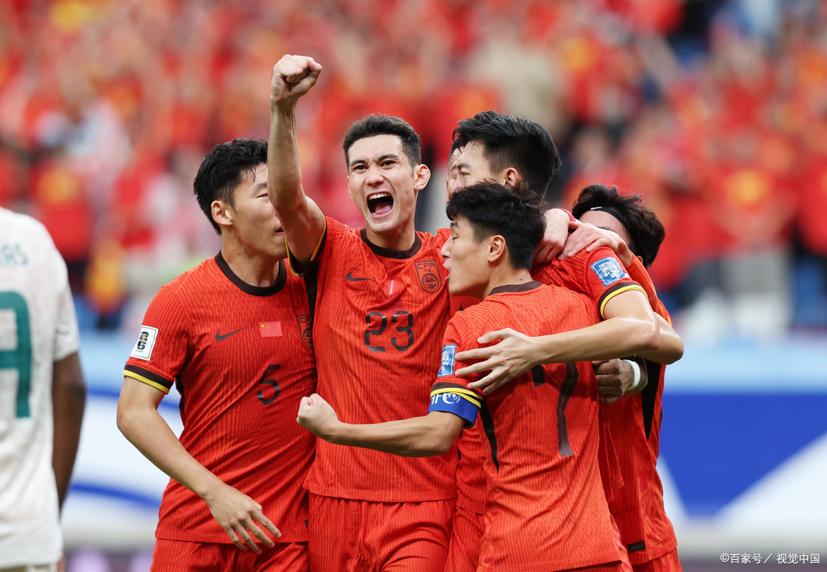 -包含战火连连！国内足球联赛球员身手不凡的词条