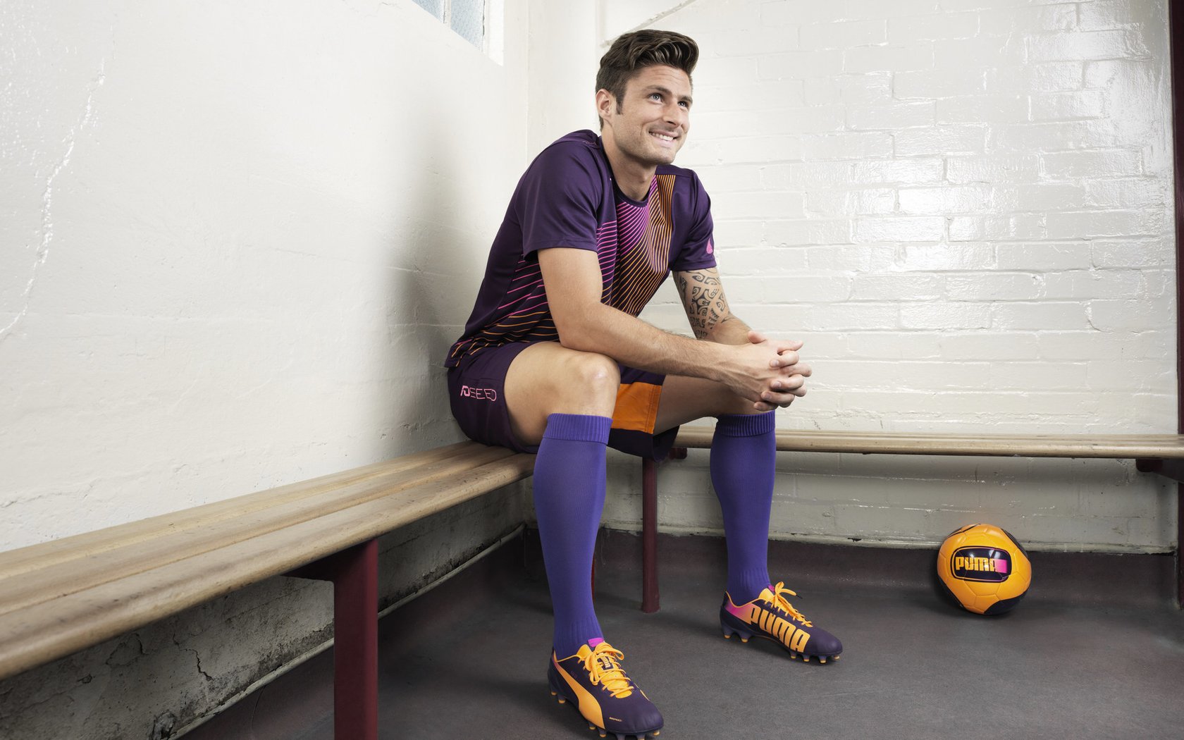 奥利维耶完成里程碑,伊拉克掀翻摩洛哥,足球世界里的唯一性时刻