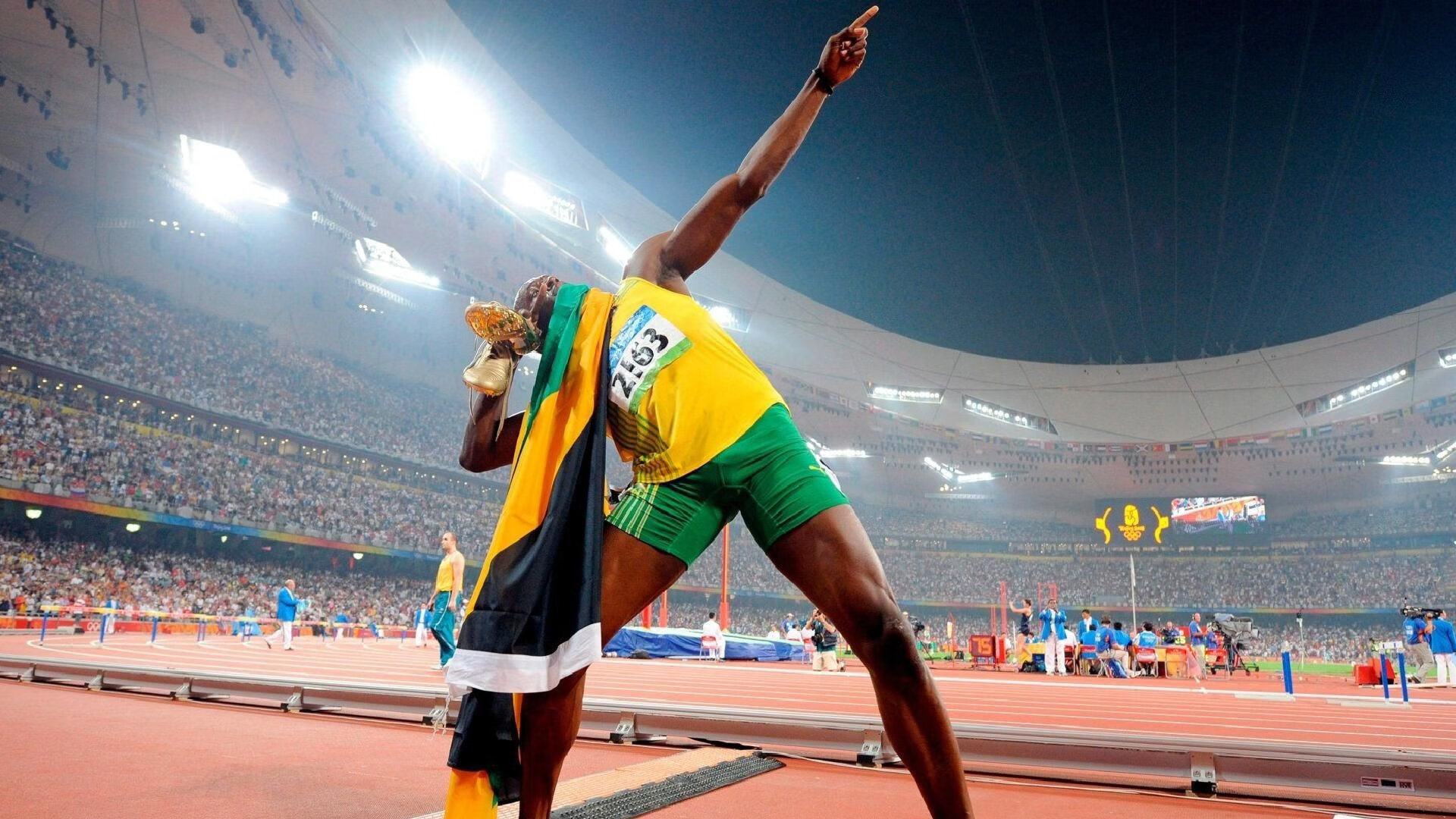 楚阿梅尼双响炮撕裂格子军团，乌拉圭3-0克罗地亚抢占晋级先机